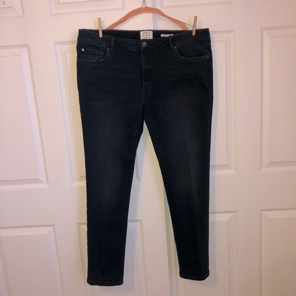 Ben Sherman Straight Fit Stretch Fit Dark Wash jeans